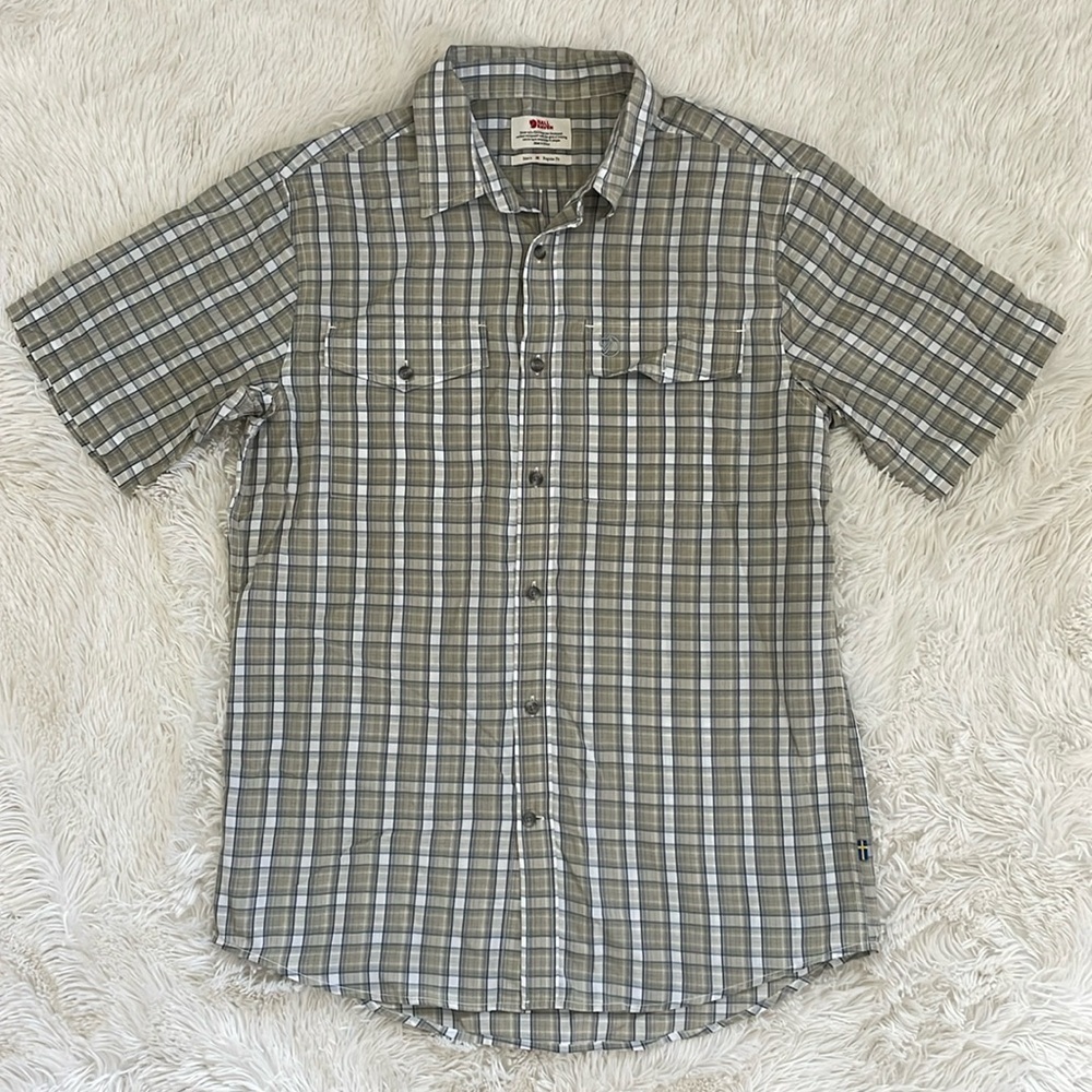 Fjallraven Abisko Cool Shirt Short Sleeve button down Men medium